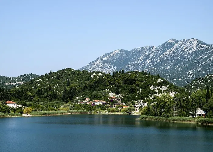 Cvijanovic * Ploce (Dubrovnik-Neretva)