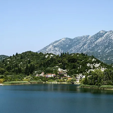 Cvijanovic * Ploce (Dubrovnik-Neretva)